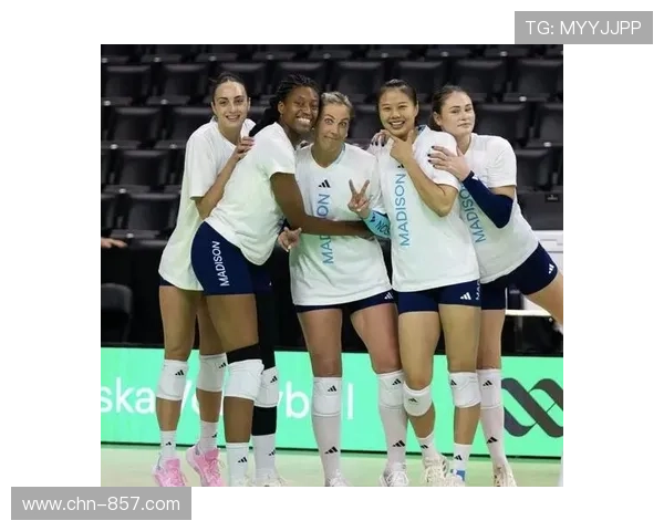 美国LOVB联赛外援潮席卷，六支球队集结40名国际球星